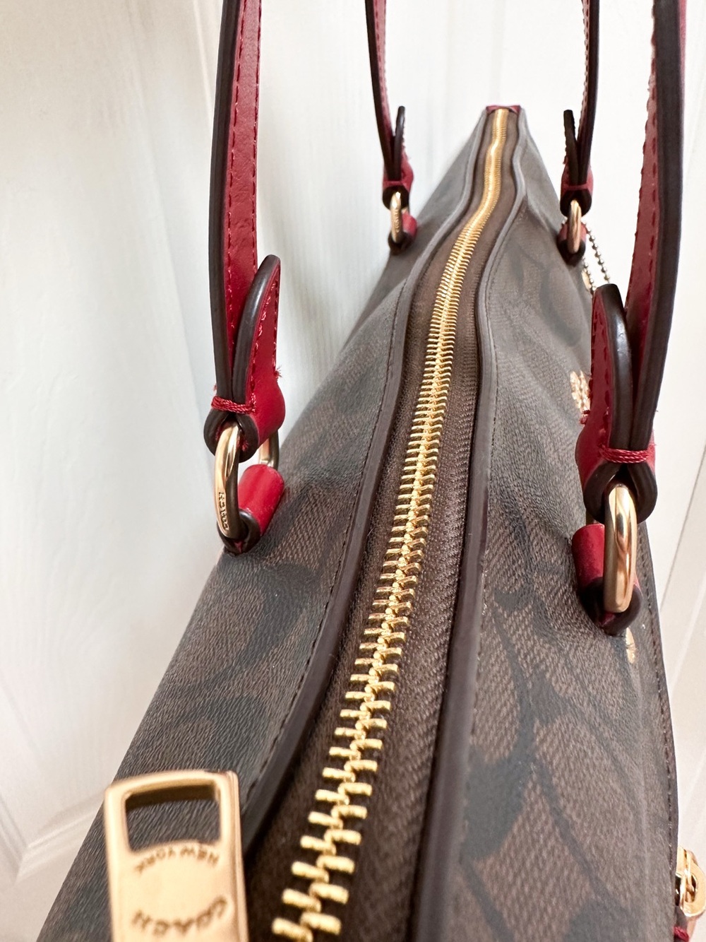 Coach Gallery Tote Bag Signature Coated Canvas Brown Crimson Red 79609 - Picture 10 of 16